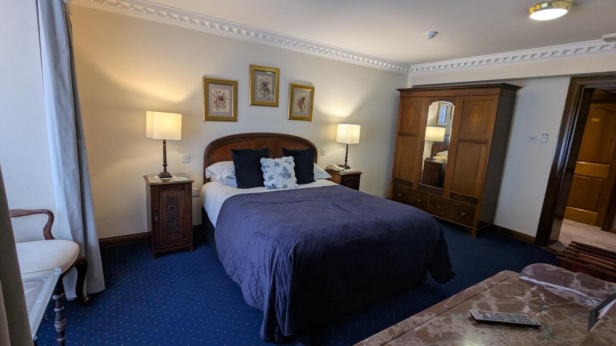 Foley's Townhouse Pensión 4*