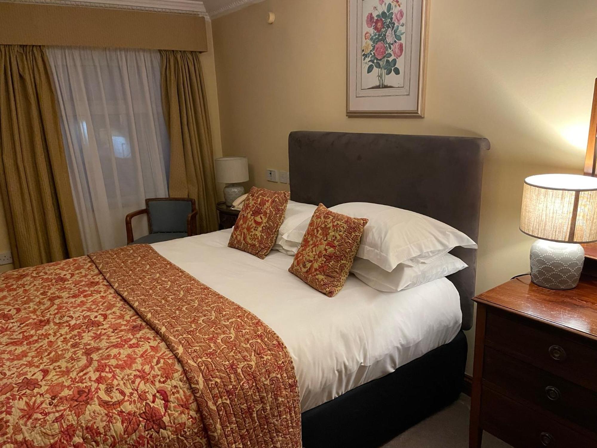 Pensión Foley's Townhouse 4*